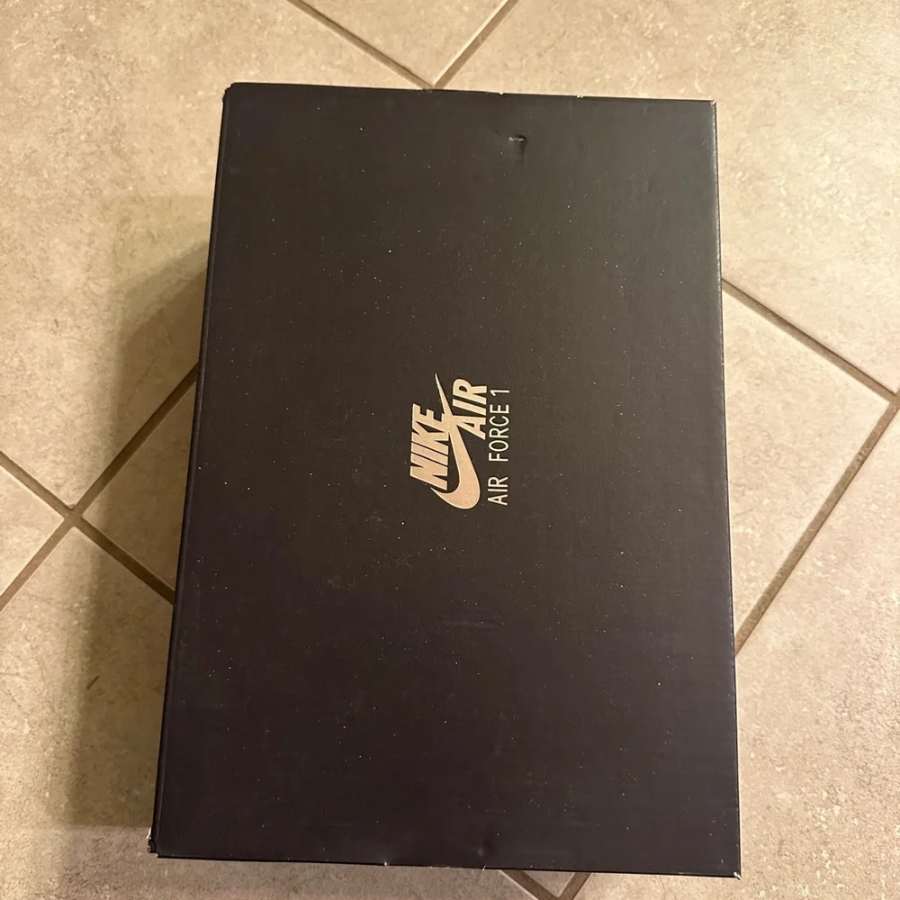 Nike White Women's Athletic Sneakers